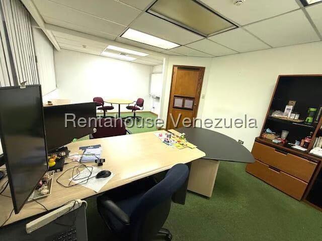 Comercial (Oficina) en Alquiler en Los Cortijos de Lourdes, Distrito Metropolitano - 15