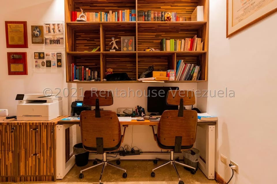 Casa (Multipes Niveles) en Venta en La Tahona, Distrito Metropolitano - 35