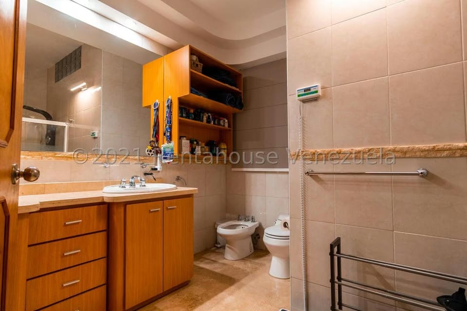 Casa (Multipes Niveles) en Venta en La Tahona, Distrito Metropolitano - 42