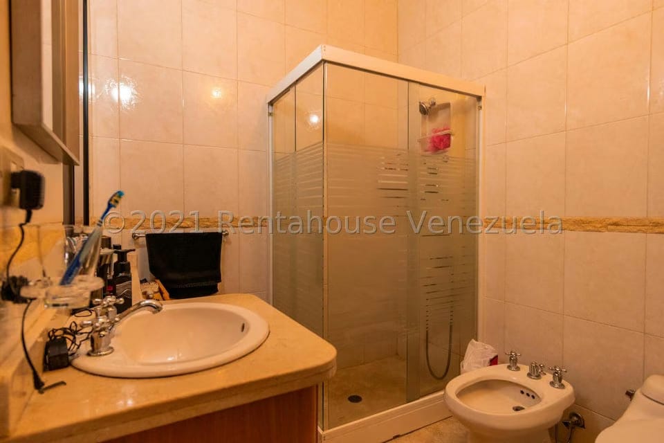 Casa (Multipes Niveles) en Venta en La Tahona, Distrito Metropolitano - 55