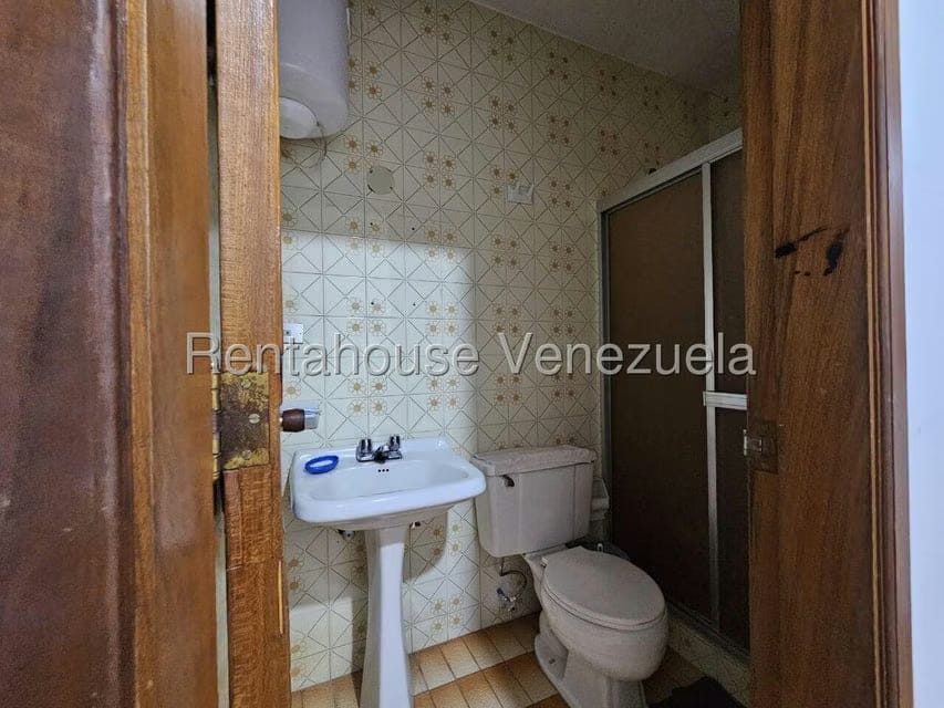 Casa (Multipes Niveles) en Venta en Colinas de La California, Distrito Metropolitano - 45