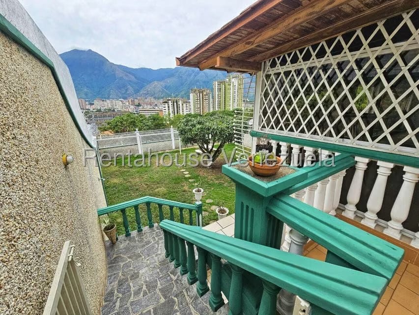 Casa (Multipes Niveles) en Venta en Colinas de La California, Distrito Metropolitano - 46