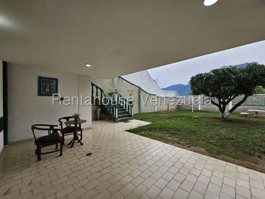 Casa (Multipes Niveles) en Venta en Colinas de La California, Distrito Metropolitano - 63