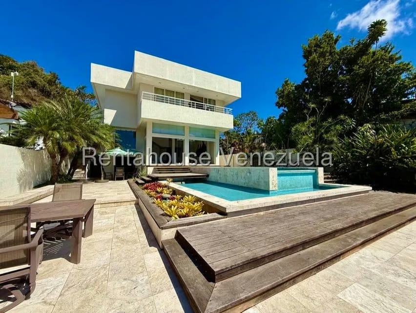 Casa (Multipes Niveles) en Venta en Colinas del Tamanaco, Distrito Metropolitano