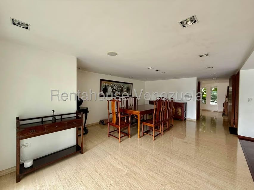 Casa (Multipes Niveles) en Venta en Colinas del Tamanaco, Distrito Metropolitano - 12