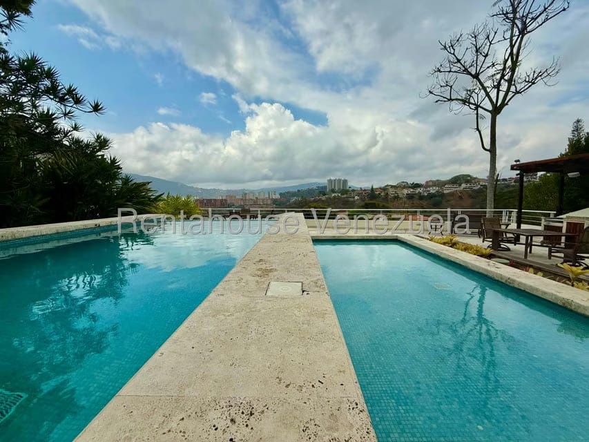 Casa (Multipes Niveles) en Venta en Colinas del Tamanaco, Distrito Metropolitano - 21