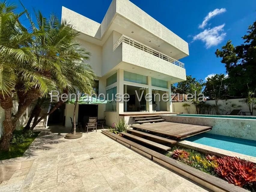 Casa (Multipes Niveles) en Venta en Colinas del Tamanaco, Distrito Metropolitano - 24