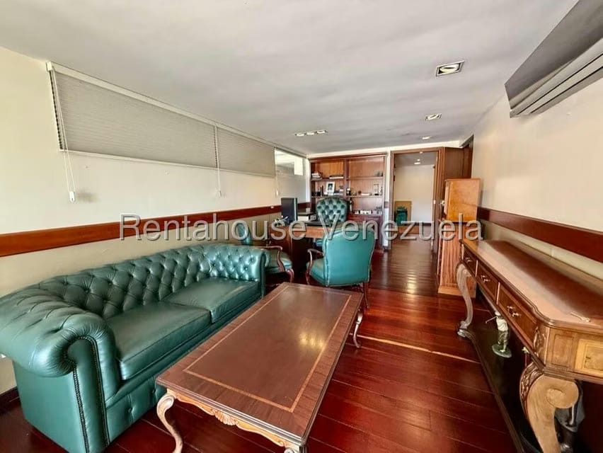 Casa (Multipes Niveles) en Venta en Colinas del Tamanaco, Distrito Metropolitano - 26