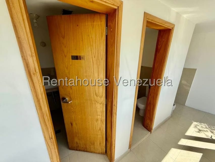Casa (Multipes Niveles) en Venta en Colinas del Tamanaco, Distrito Metropolitano - 57