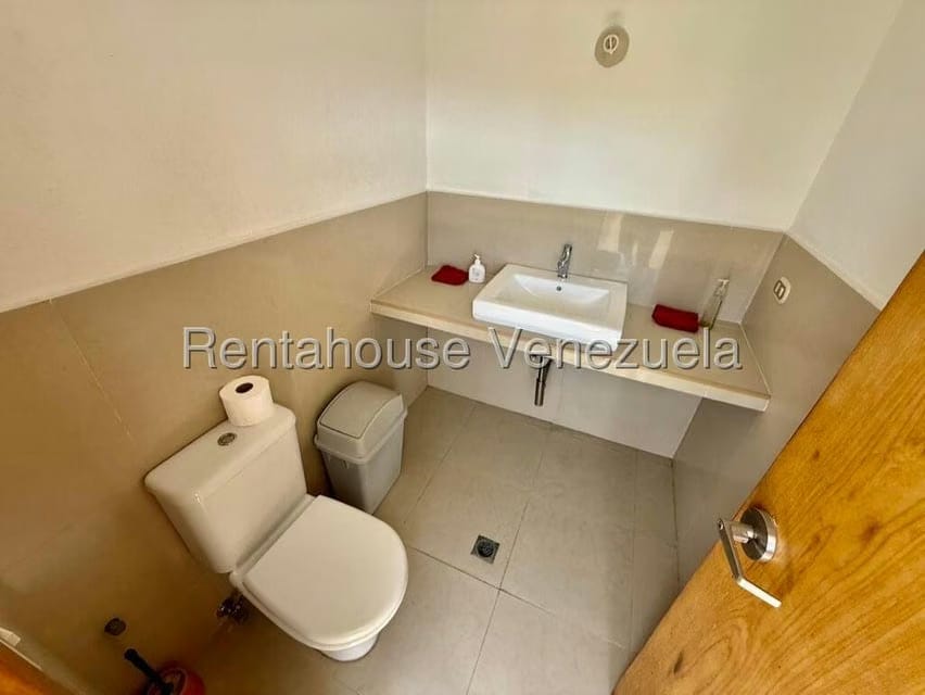 Casa (Multipes Niveles) en Venta en Colinas del Tamanaco, Distrito Metropolitano - 58