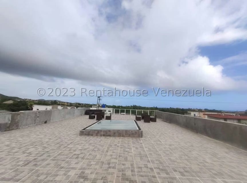 Comercial (Posada) en Venta en La Mira, Nueva Esparta - 12