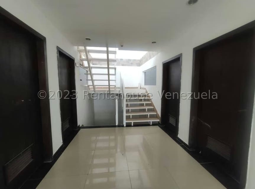 Comercial (Posada) en Venta en La Mira, Nueva Esparta - 5