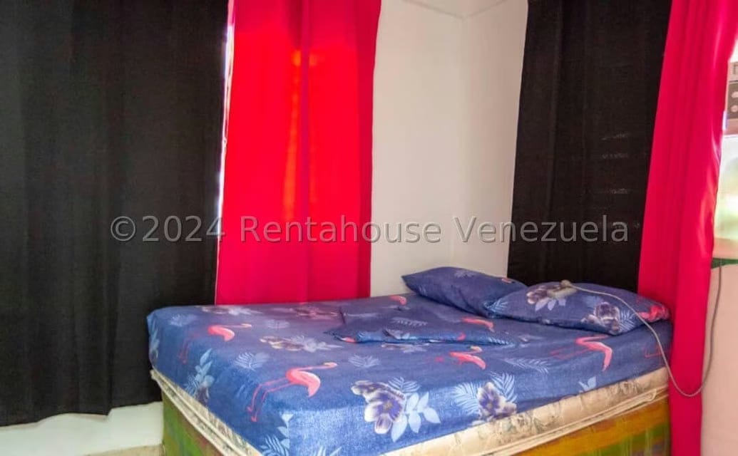 Casa (1 Nivel) en Venta en Corrales, Miranda - 14