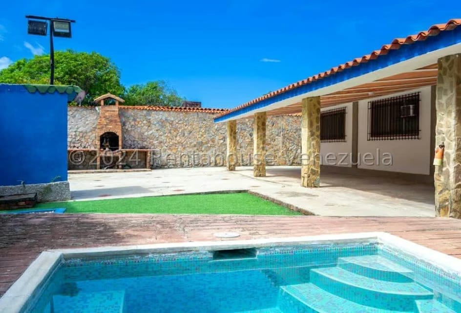 Casa (1 Nivel) en Venta en Corrales, Miranda - 3