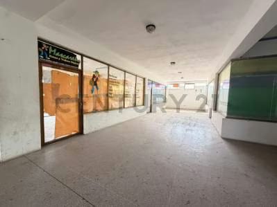 Edificio comercial con 9 locales - 3