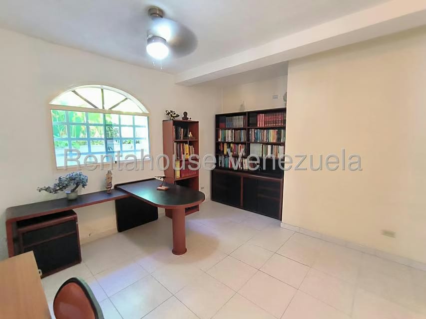 Casa (Multipes Niveles) en Venta en Guaracarima, Aragua - 42
