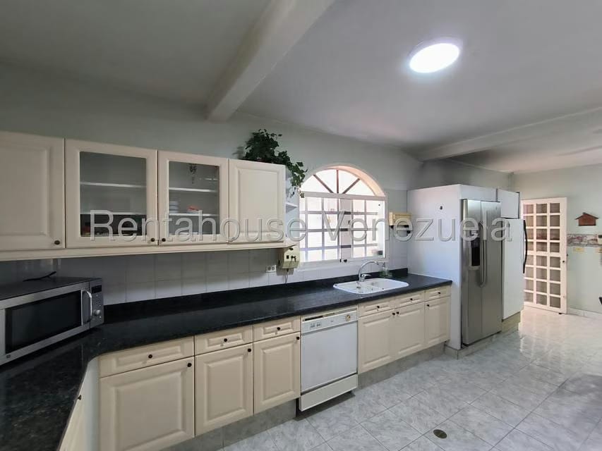 Casa (Multipes Niveles) en Venta en Guaracarima, Aragua - 10