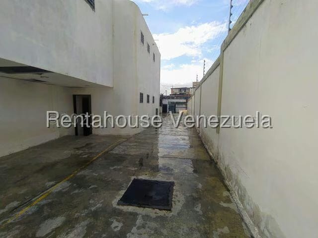 Comercial (Consultorio Medico) en Alquiler en Centro, Lara - 16