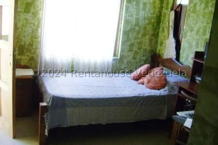 Casa (Duplex) en Alquiler en Pan de Azucar, Miranda - 12