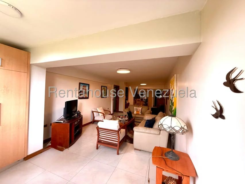 Apartamento (1 Nivel) en Alquiler en La Union, Distrito Metropolitano - 3