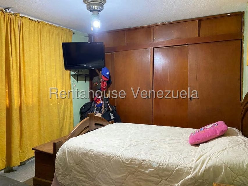 Casa (Duplex) en Venta en Montalban I, Distrito Metropolitano - 12