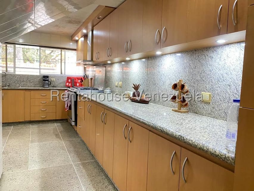 Casa (Duplex) en Venta en Montalban I, Distrito Metropolitano - 3