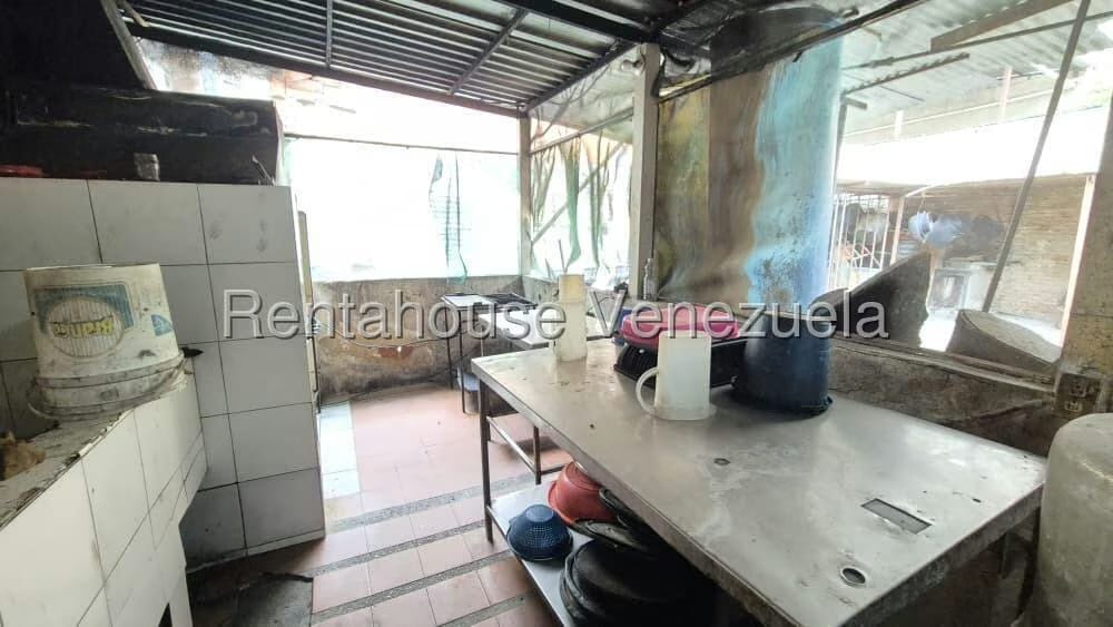 Comercial (Local Comercial) en Alquiler en Zona Este, Lara - 17