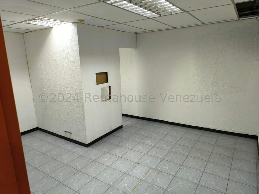 Comercial (Oficina) en Alquiler en Parroquia La Candelaria, Distrito Metropolitano - 10
