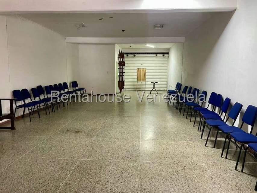 Comercial (Local Comercial) en Alquiler en Centro, Lara - 9