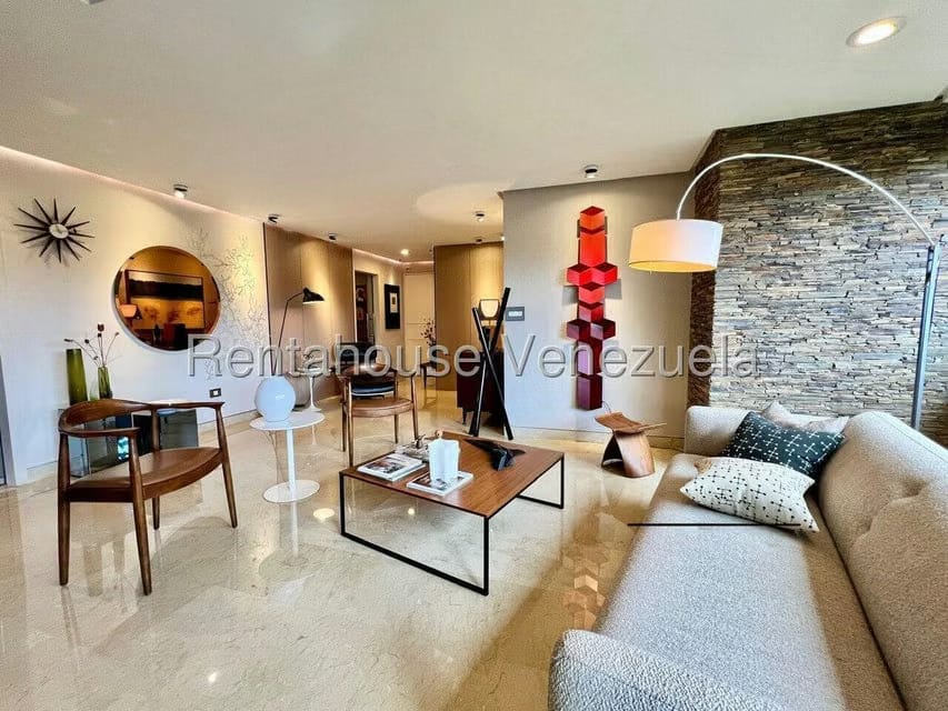 Apartamento (1 Nivel) en Venta en El Cigarral, Distrito Metropolitano - 14