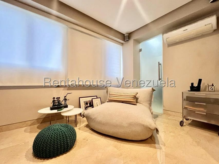Apartamento (1 Nivel) en Venta en El Cigarral, Distrito Metropolitano - 20