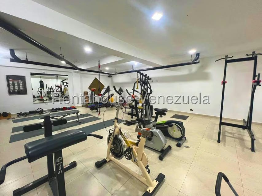 Apartamento (1 Nivel) en Venta en El Cigarral, Distrito Metropolitano - 35