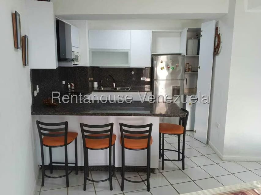 Apartamento (1 Nivel) en Venta en Agua Sal, Miranda - 4