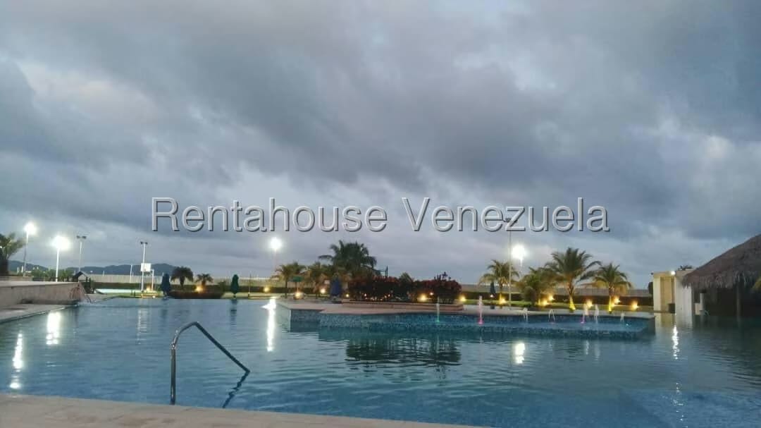 Apartamento (1 Nivel) en Venta en Agua Sal, Miranda - 8