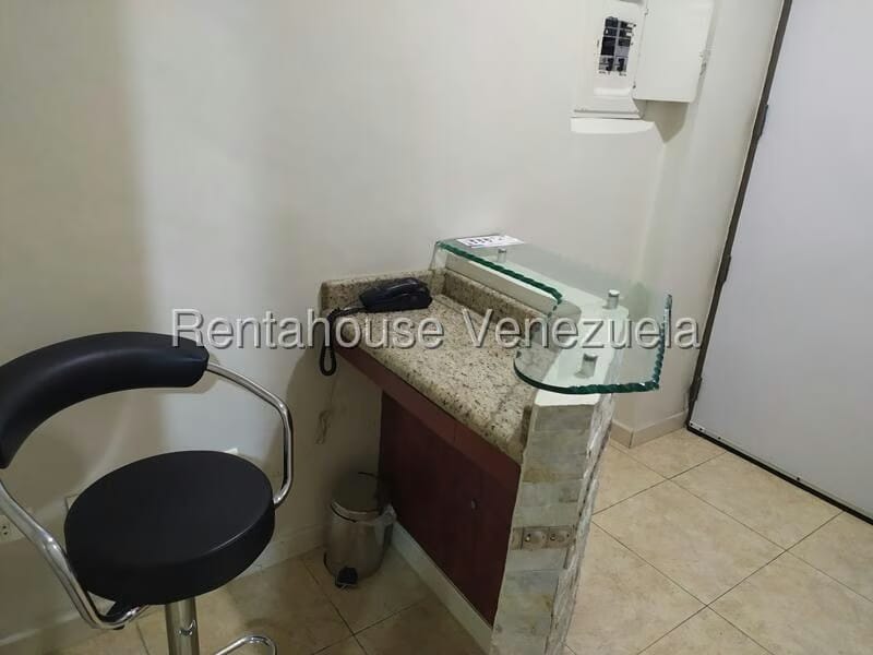 Comercial (Consultorio Medico) en Venta en Los Guayabitos, Carabobo - 15