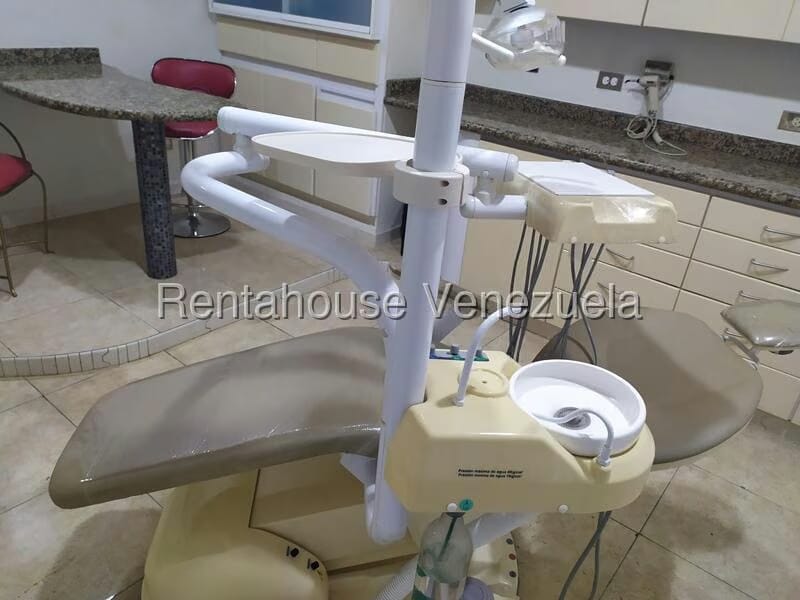 Comercial (Consultorio Medico) en Venta en Los Guayabitos, Carabobo - 5