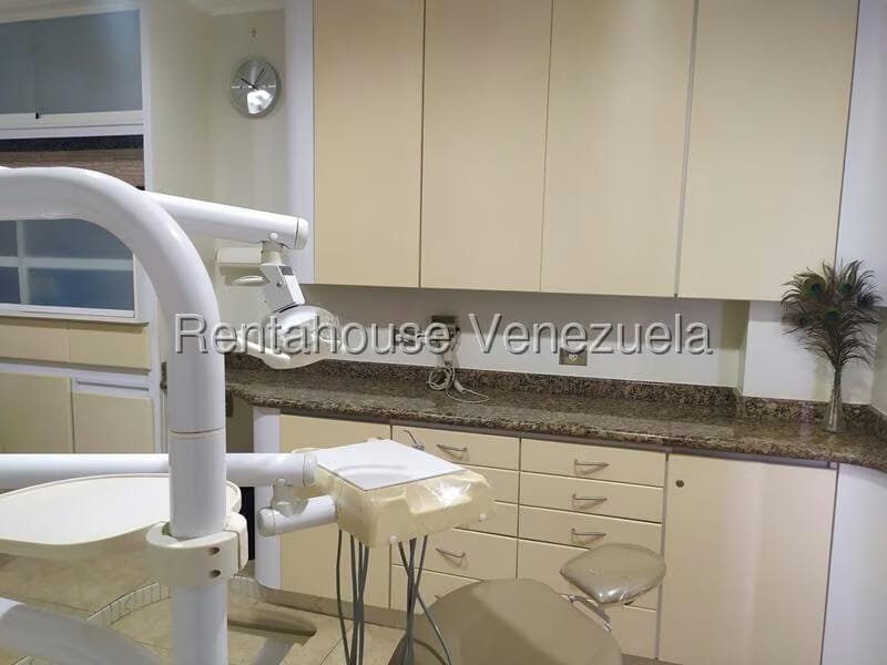 Comercial (Consultorio Medico) en Venta en Los Guayabitos, Carabobo - 8
