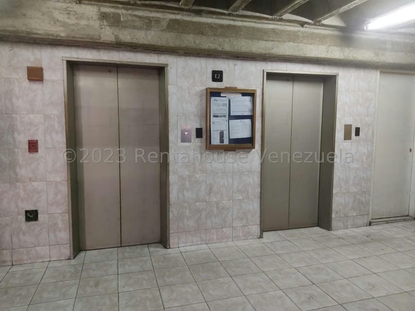 Apartamento (1 Nivel) en Venta en El Paraiso, Distrito Metropolitano - 17