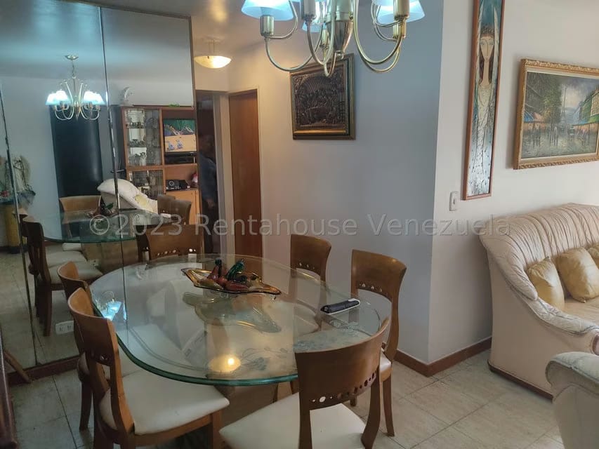 Apartamento (1 Nivel) en Venta en El Paraiso, Distrito Metropolitano - 4