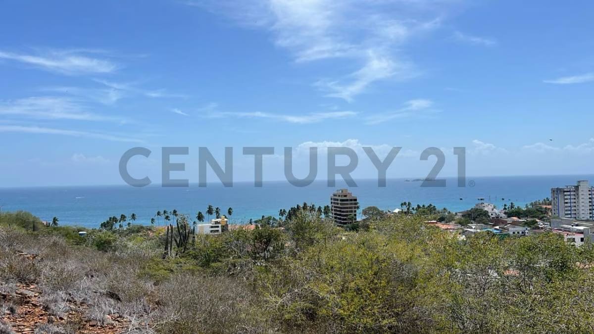 Venta terreno con vista al mar en Pampatar - Margarita - 4