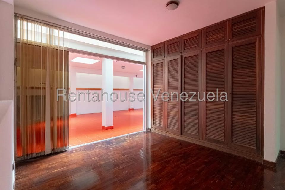 Apartamento (1 Nivel) en Venta en Lomas de Las Mercedes, Distrito Metropolitano - 27