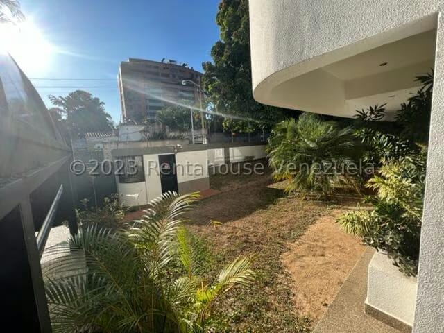 Apartamento (1 Nivel) en Venta en Alta Florida, Distrito Metropolitano - 23