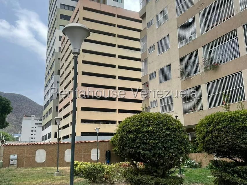 Apartamento (1 Nivel) en Venta en El Paraiso, Distrito Metropolitano - 3
