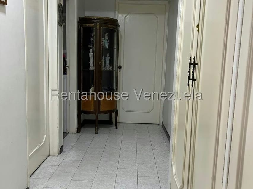 Apartamento (1 Nivel) en Venta en El Paraiso, Distrito Metropolitano - 33