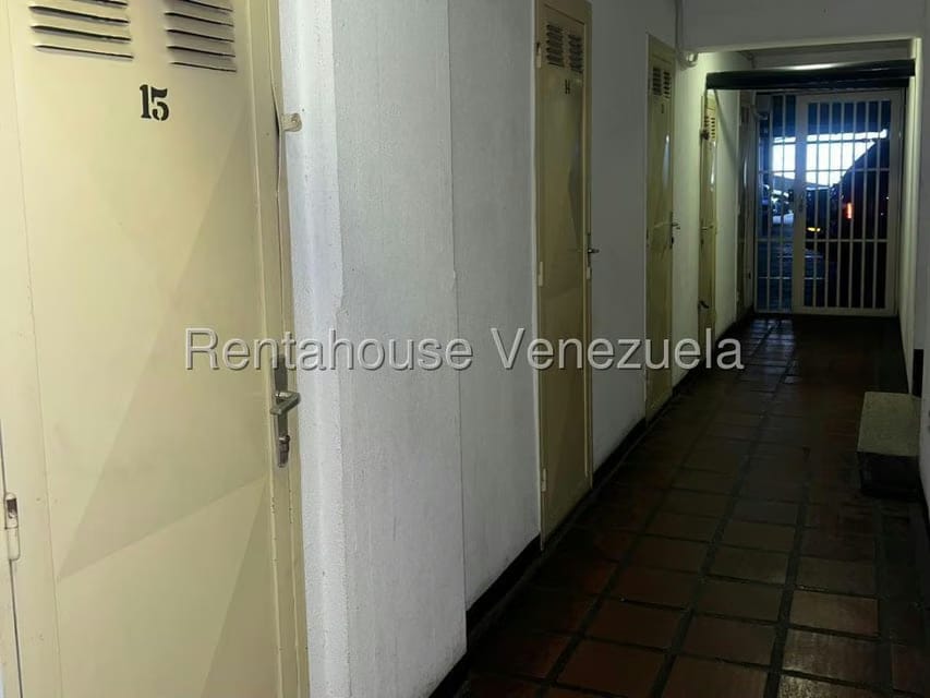 Apartamento (1 Nivel) en Venta en El Paraiso, Distrito Metropolitano - 50