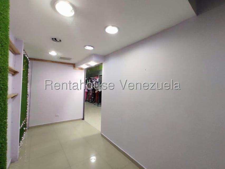 Comercial (Local Comercial) en Alquiler en Avenida Bolivar, Aragua - 8