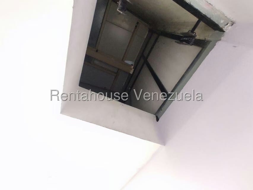 Comercial (Local Comercial) en Alquiler en Avenida Bolivar, Aragua - 10