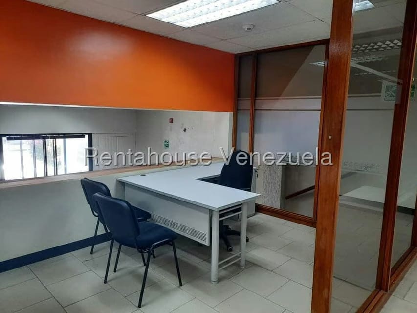 Comercial (Local Comercial) en Alquiler en Avenida Bolivar, Zulia - 6