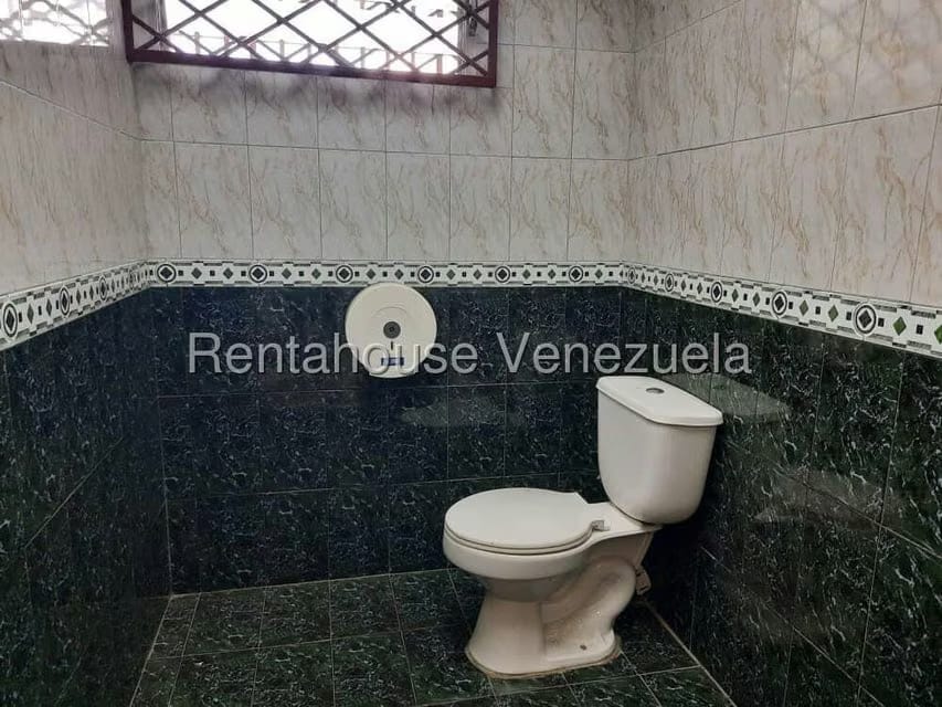 Comercial (Local Comercial) en Alquiler en Avenida Bolivar, Zulia - 10