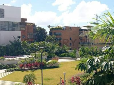 Lujoso Apartamento Triplex en Venta en La Castellana - 4